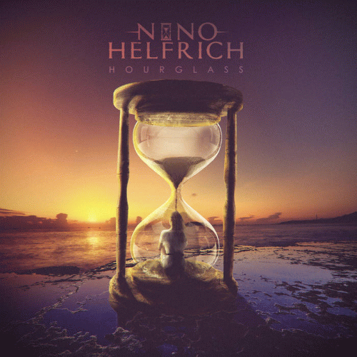 Nino Helfrich : Hourglass